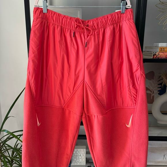 Nike Women’s Swoosh Loose Fit Red Orange Plush Fleece Barrel Leg Pants Size XL - Picture 2 of 12